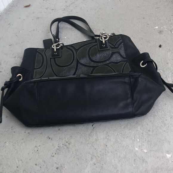 Coach leather bag  - Picture 4 of 8